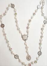 Cargar imagen en el visor de la galería, Coronilla Rosa Mistica