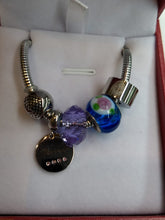 Cargar imagen en el visor de la galería, Pulsera san Benito y san Miguel con accesorios, compatible Pandora