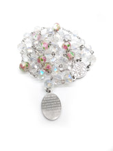 Cargar imagen en el visor de la galería, Coronilla de San Gabriel Arcángel con Libro de los Ángeles