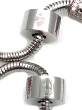 Cargar imagen en el visor de la galería, Pulsera san Benito y san Miguel con accesorios, compatible Pandora
