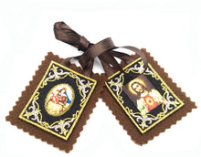 Cargar imagen en el visor de la galería, Escapulario Bordado Virgen del Carmen