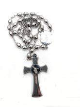 Cargar imagen en el visor de la galería, Coronilla de San Miguel Arcángel con Libro de los Ángeles