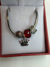 Cargar imagen en el visor de la galería, Pulsera san Benito y san Miguel con accesorios, compatible Pandora