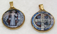 Medalla acero san benito