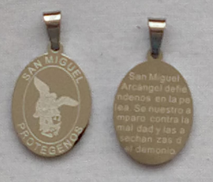 Medalla san Miguel Arcangel con oracion al respaldo