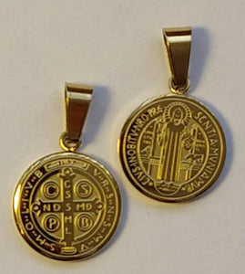 Medalla San Benito dorada