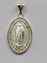 Cargar imagen en el visor de la galería, Medalla Guadalupe, Plata Italiana
